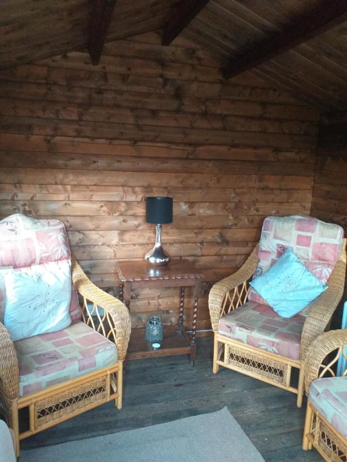 Delightful Cosy Cabin Margate Exterior photo
